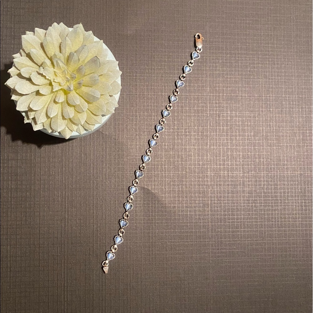 🔺 SOLD 🔺 Vintage Sterling Blue Heart Bracelet - Picture 5 of 8